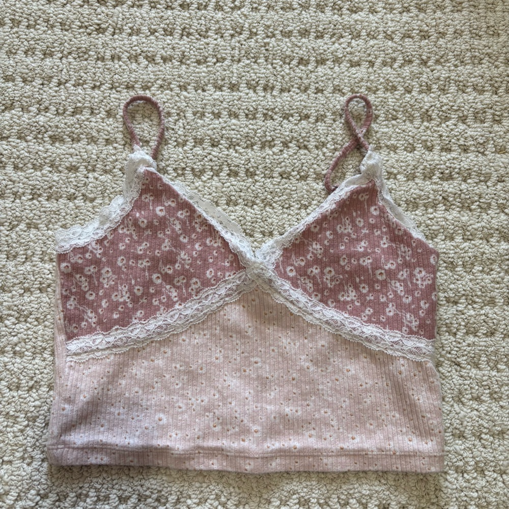୨୧ ･ﾟ✧ Aeropostale Cami Top - Picture 3 of 9